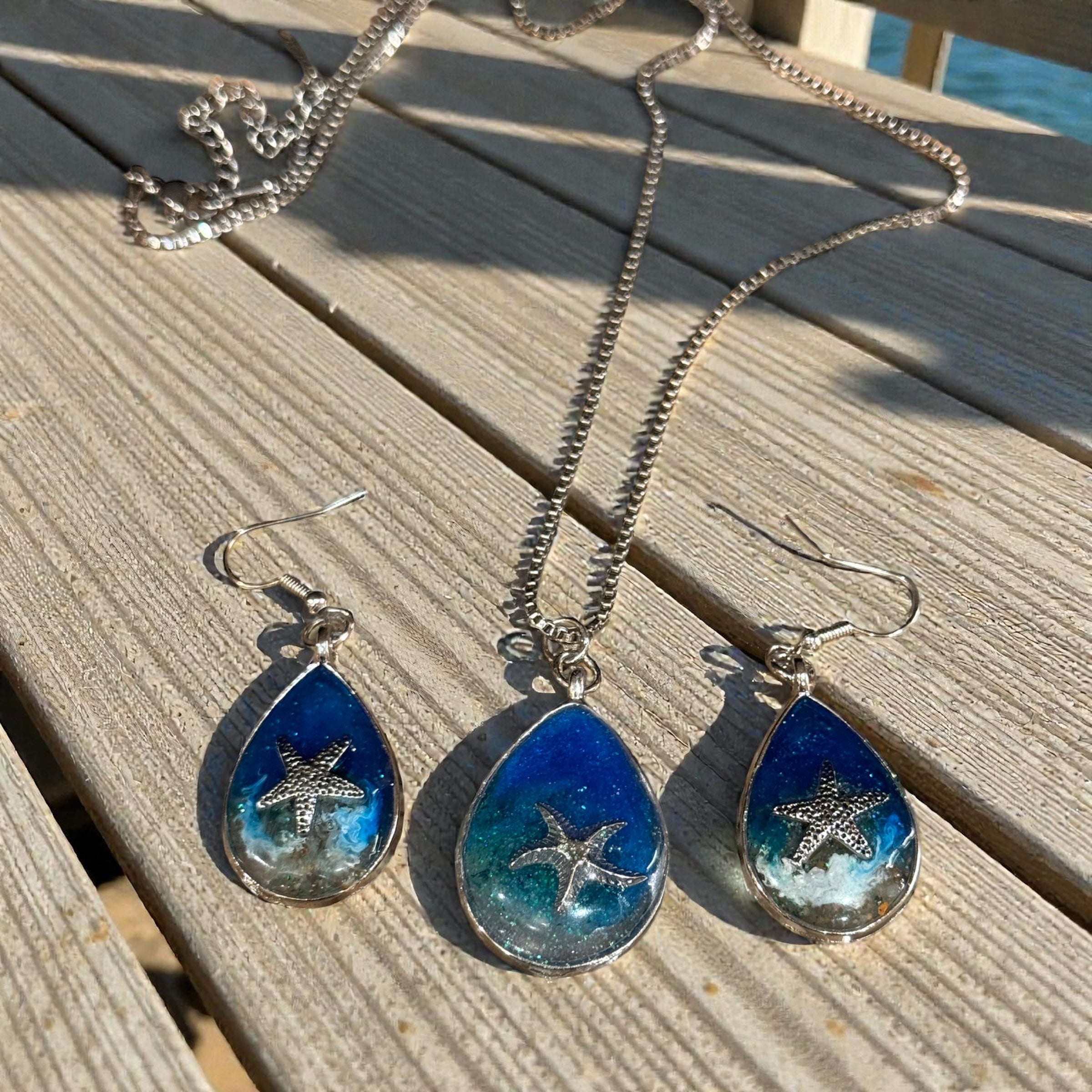 Beach Starfish Necklace and earrings