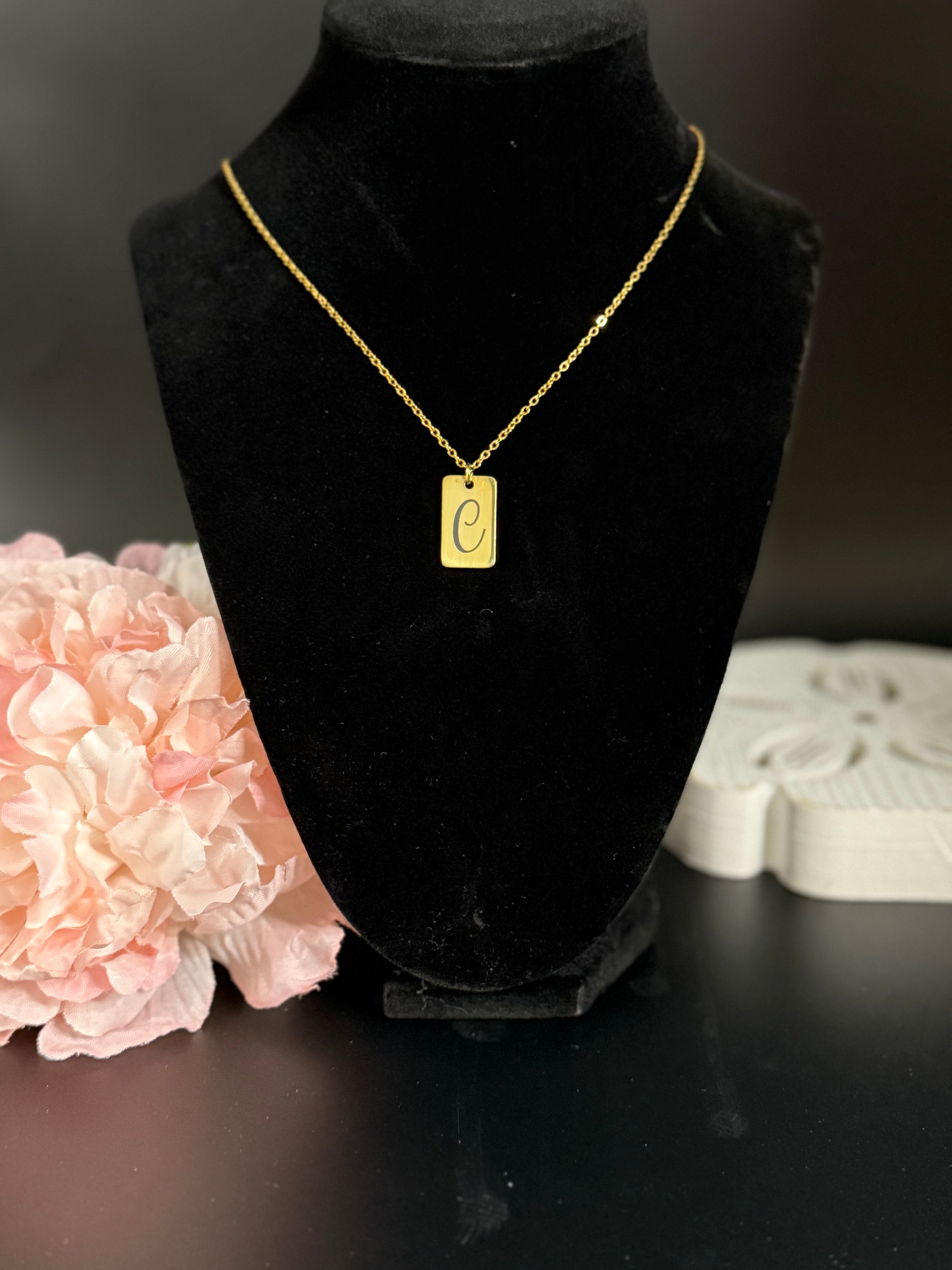 18" Customizable Rectangular Gold necklace