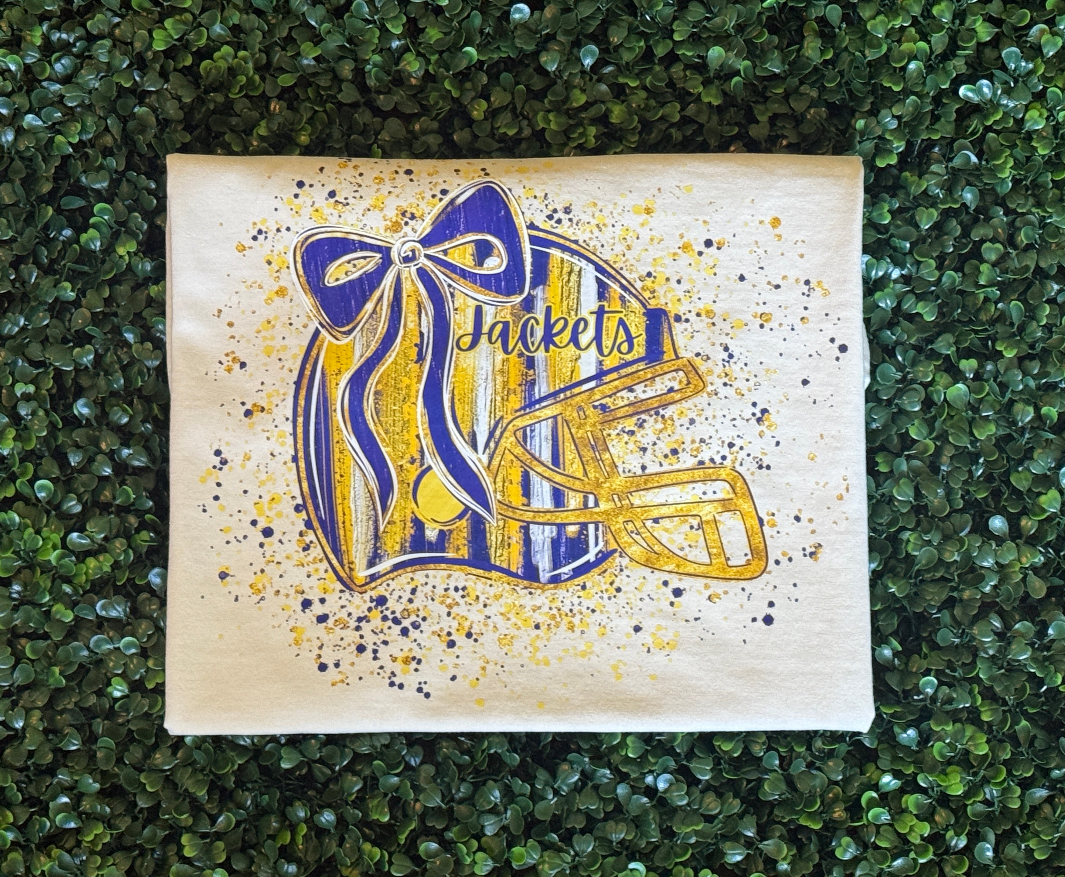 Yellow Jackets Helmet Comfort Colors Tee