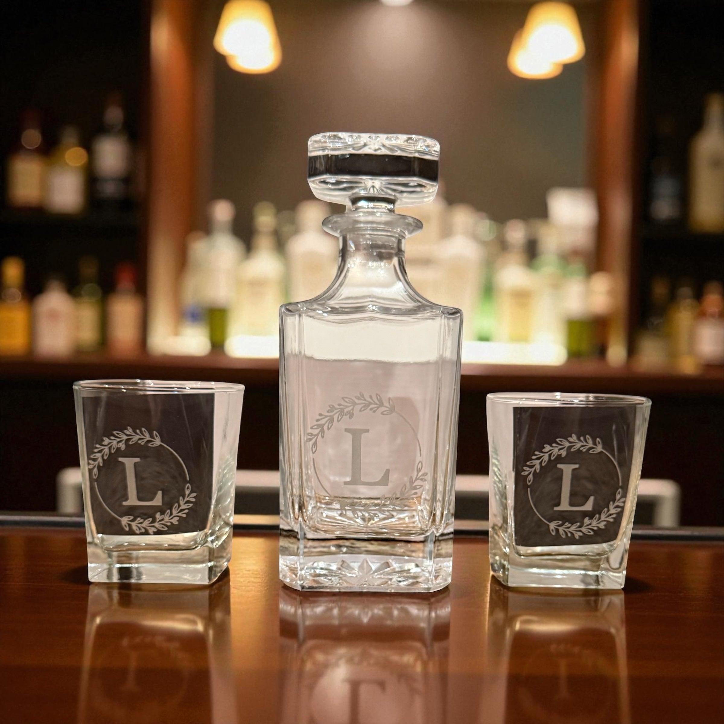 Decanter Set with 2 Rock Glasses