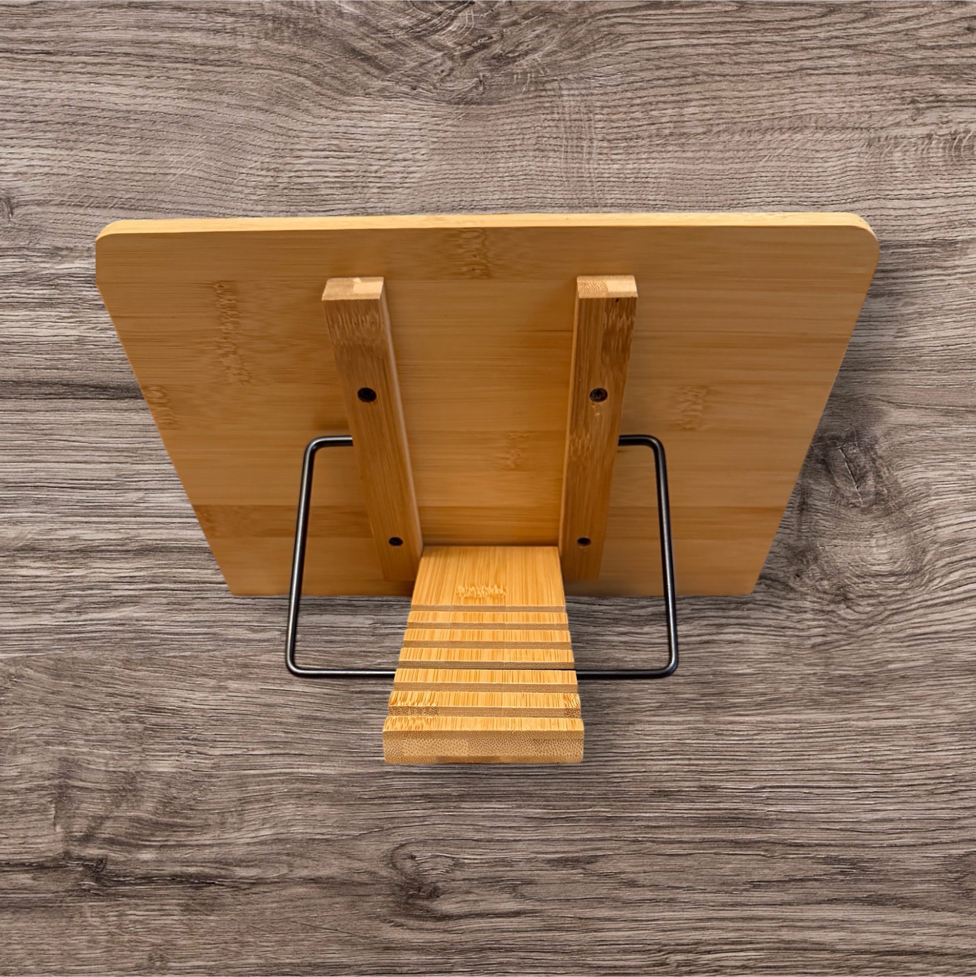 Personalized Ajustable Cookbook Stand